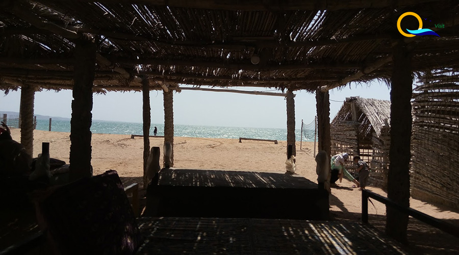Qeshm-Fardis-Eco-beach